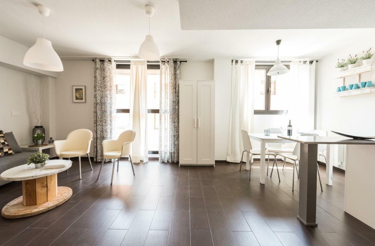 2 Habitaciones Apartamento Temporada En Lucero Мадрид Екстериор снимка